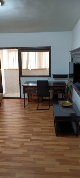 Apartament 2 Camere - Zona Dacia - Gaze Pe Scara - Boxa