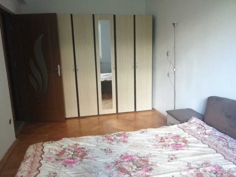 Apartament 3 Camere - Zona Tomis Nord - Parter 