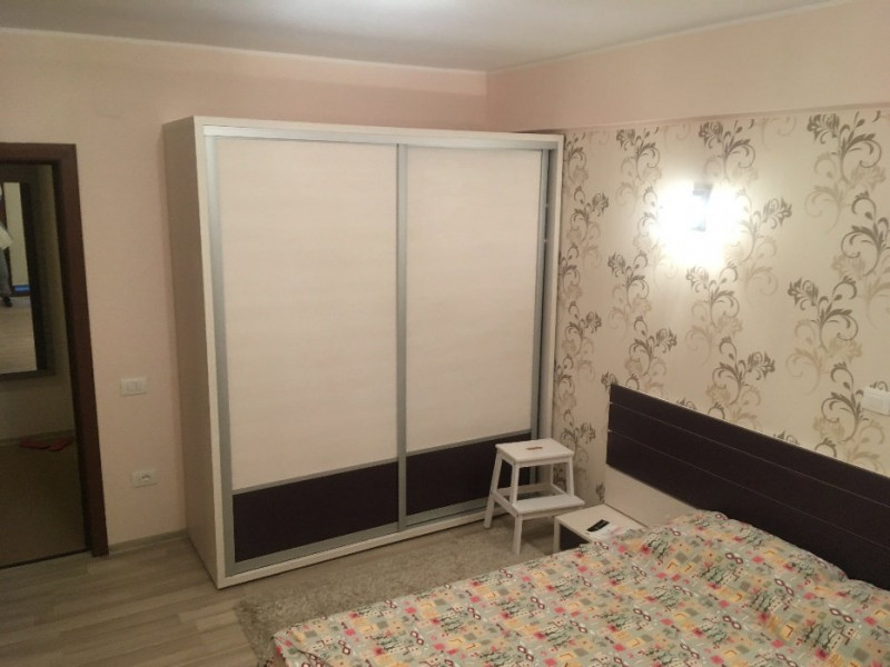 Apartament 2 Camere Decomandate -  Statiunea Mamaia - Mobilat