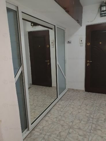 Apartament 3 Camere - Zona Tomis Nord - Gaze La Aragaz - Boxa