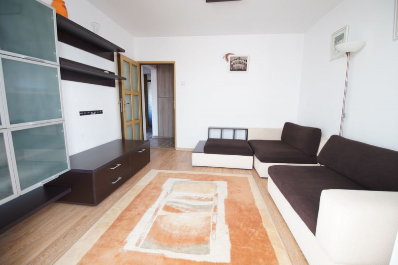 Apartament 3 Camere - Zona Far - Mobilat/Utilat - Gaze