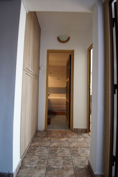 Apartament 3 Camere - Zona Far - Mobilat/Utilat - Gaze