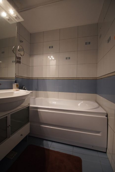Apartament 3 Camere - Zona Far - Mobilat/Utilat - Gaze