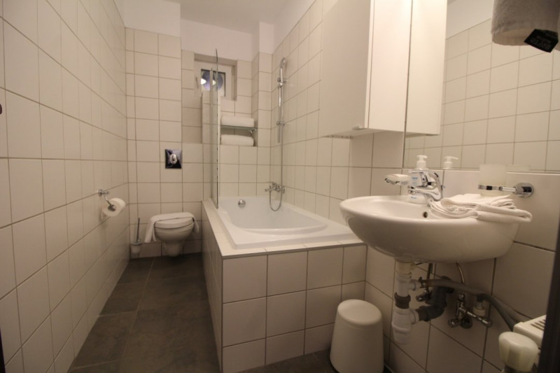 Apartament 2 Camere - Mobilat / Utilat Complet Nou - Zona Compozitorilor