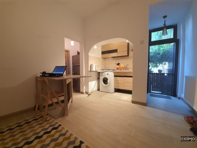 ULTRACENTRAL REPUBLICA APARTAMENT 2 CAMERE - CURTE AMENAJATA GAZE 