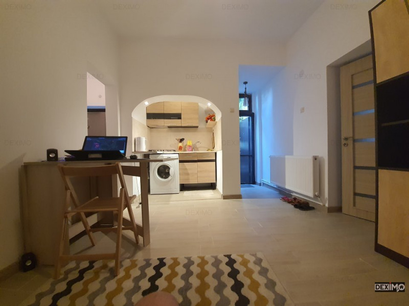 ULTRACENTRAL REPUBLICA APARTAMENT 2 CAMERE - CURTE AMENAJATA GAZE 