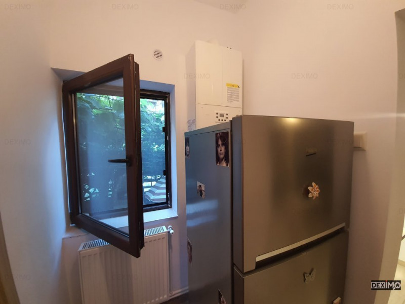 ULTRACENTRAL REPUBLICA APARTAMENT 2 CAMERE - CURTE AMENAJATA GAZE 