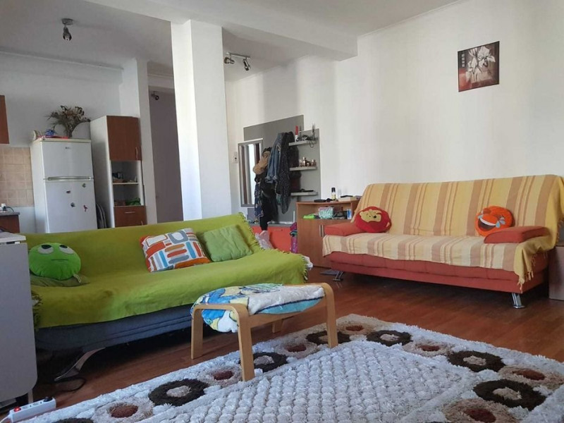 Apartament 2 Camere - Zona Tomis Plus - Loc De Parcare