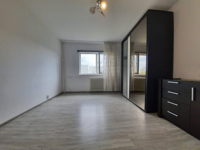 Apartament 2 Camere - Zona Inel I - Renovat - Etaj 3