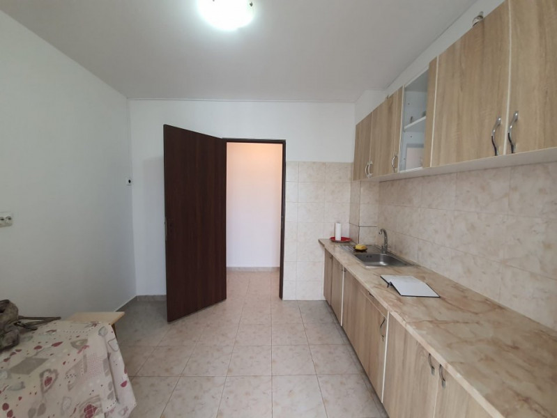 Apartament 2 Camere - Zona Inel I - Renovat - Etaj 3