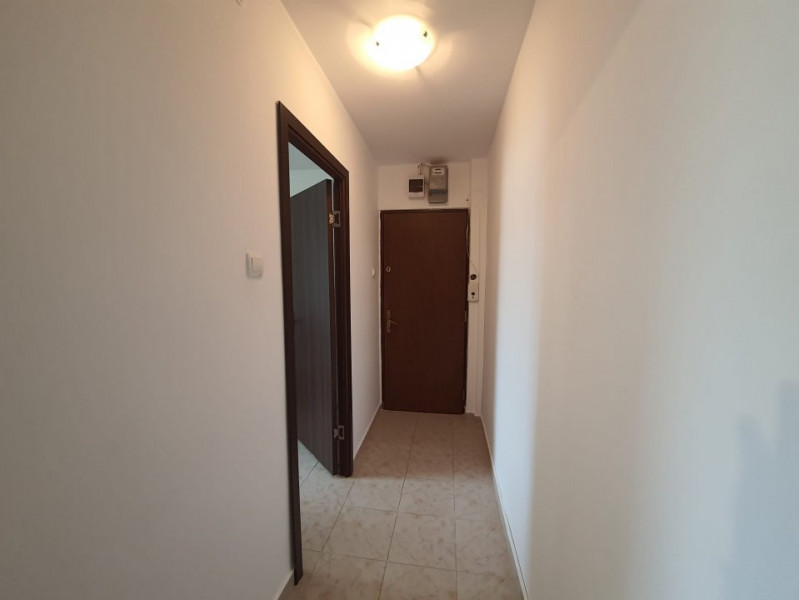 Apartament 2 Camere - Zona Inel I - Renovat - Etaj 3