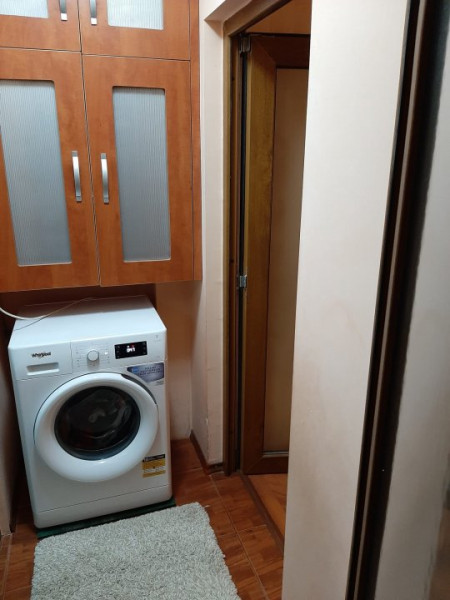 INEL II Apartament cu 2 camere mobilat gaze la scara