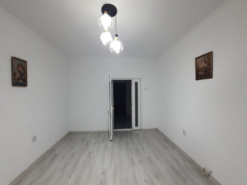 Garsoniera - Zona CET - Renovata - Parter Plus Demisol