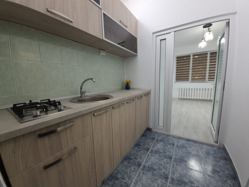 Garsoniera - Zona CET - Renovata - Parter Plus Demisol