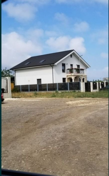 Teren - 500 MP - Zona KM5 - Pe Colt
