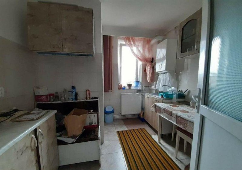 Apartament 2 Camere Semidecomandate - Finisaje Clasice - Etaj 2 - Gaze