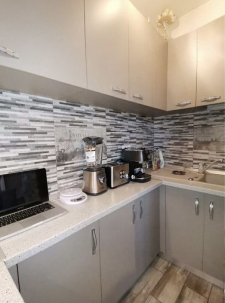 DACIA Apartament cu 3 camere bloc nou mobilat