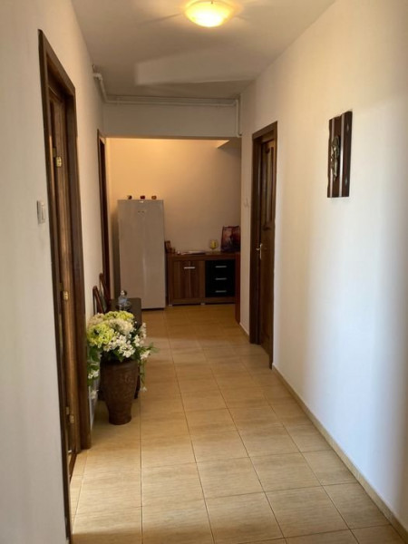 Apartament 2 Camere - Zona Peninsula - Mobilat/Utilat - Centrala Pe Gaze