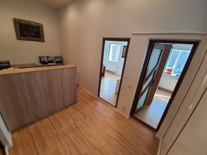 PIATA OVIDIU CIN-CIN Apartament cu 4 camere etaj 1 Gaze