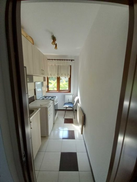 Apartament 2 Camere - Zona Casa De Cultura - Parter