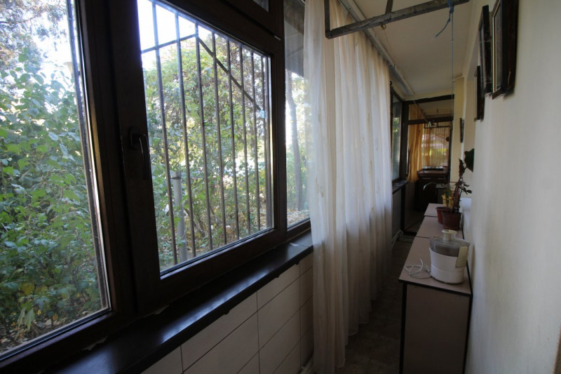 Apartament 2 Camere - Zona Tomis Nord -  Centrala Pe Gaze