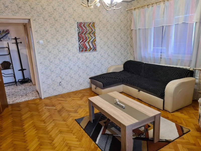 Sat Vacanta - Apartament 2 Camere - Mobilat/Utilat