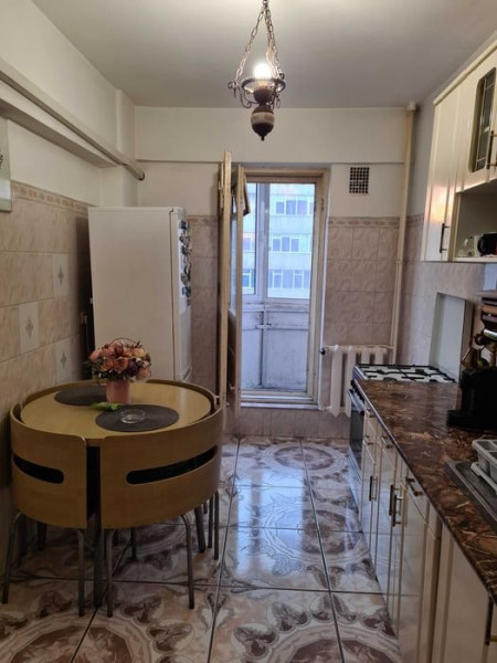 Sat Vacanta - Apartament 2 Camere - Mobilat/Utilat