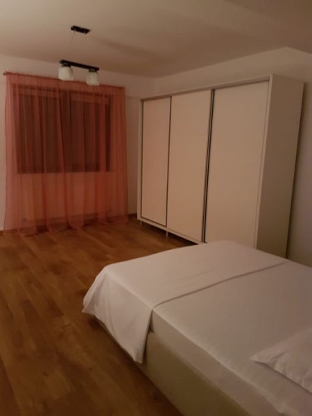  Tomis Nord - Campus Apartament 3 camere -  Mobilat - Loc De Parcare