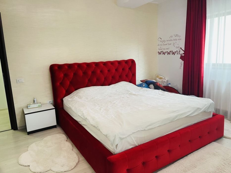 Apartament 2 Camere - Zona Tomis Plus -  Centrala Pe Gaze - Loc de Parcare