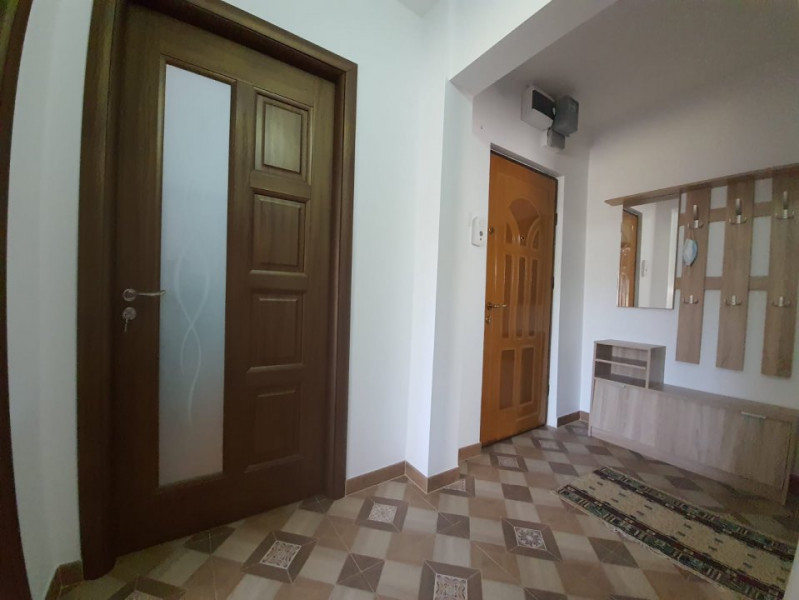 Apartament 2 Camere - Zona Tomis Nord - Mobilat/Utilat - Centrala Pe Gaze