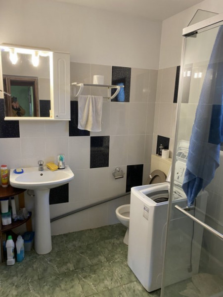 Casa de vanzare - Poiana CENTRAL - Toate uilitatile! 1320 mp teren! 
