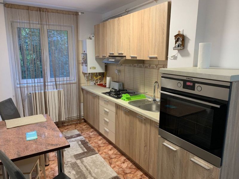 Apartament 2 Camere - Zona Tomis Nord - Mobilat/Utilat - Centrala Pe Gaze