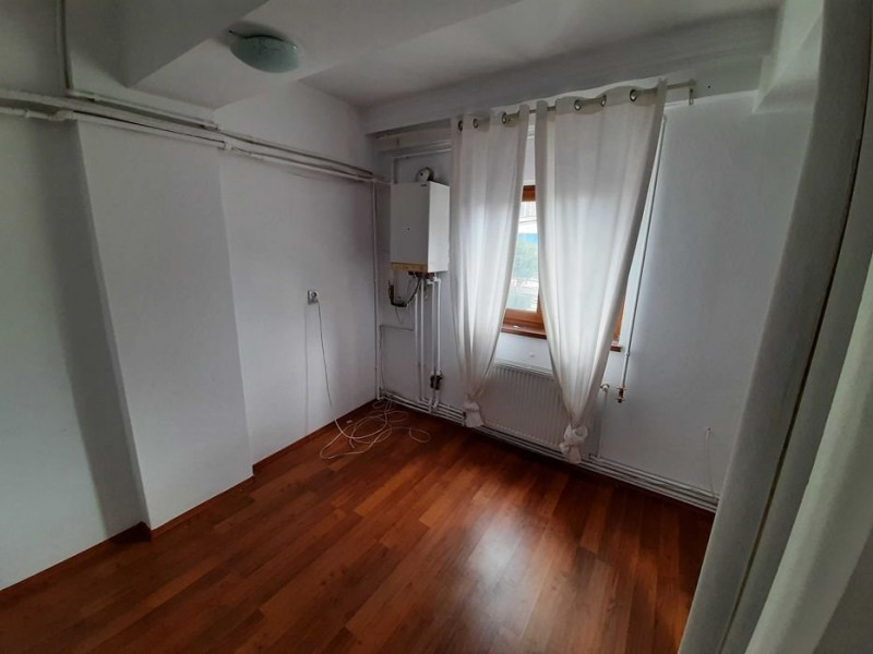 Apartament 2 Camere - Zona Tomis II Victoria - Centrala Pe Gaze