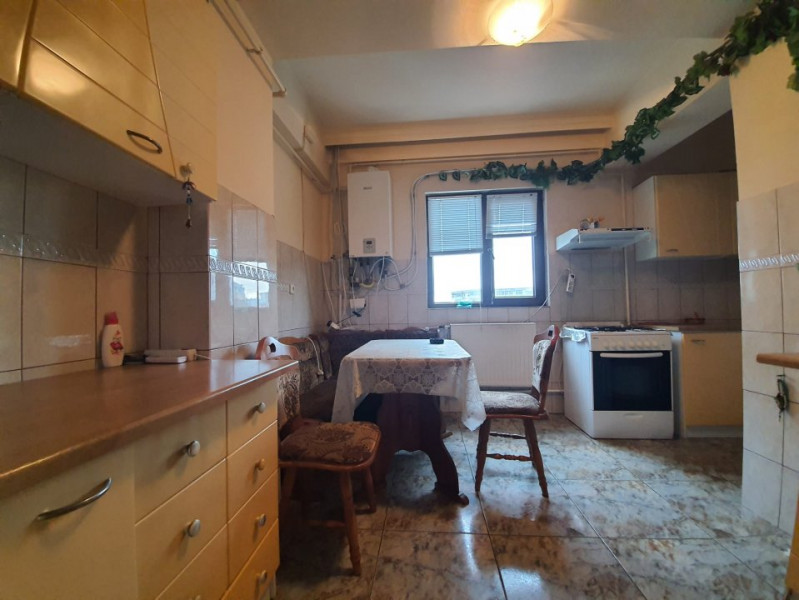Apartament 2 Camere - Zona Victoria - Centrala Pe Gaze