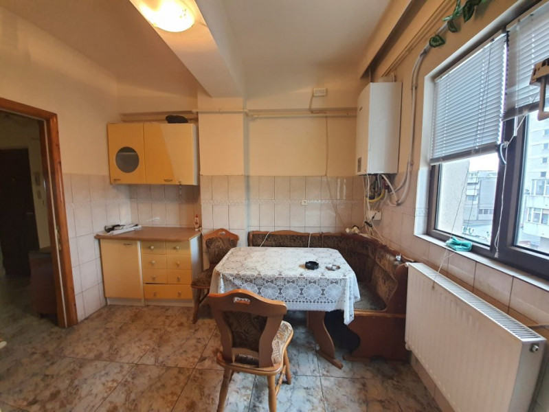 Apartament 2 Camere - Zona Victoria - Centrala Pe Gaze