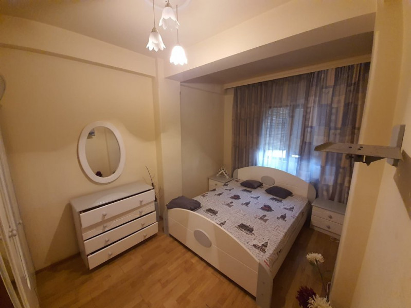 Apartament 3 Camere - Zona Victoria - BONUS Mansarda Compartimentata