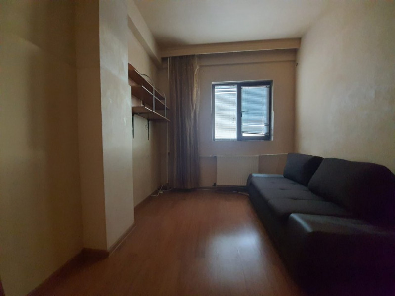 Apartament 3 Camere - Zona Victoria - BONUS Mansarda Compartimentata