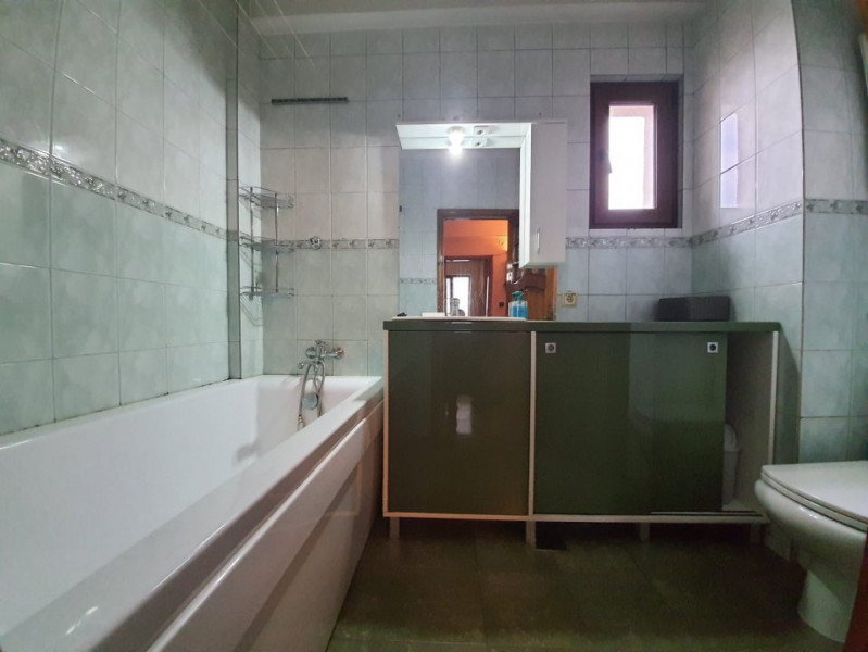 Apartament 3 Camere - Zona Victoria - BONUS Mansarda Compartimentata