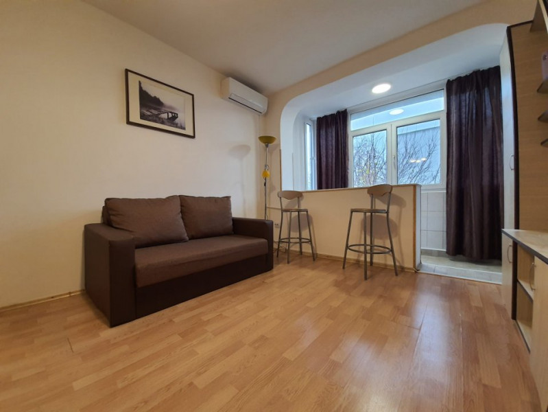 TOMIS II SPITALUL JUDETEAN Apartament cu 2 camere centrala gaze etaj 3