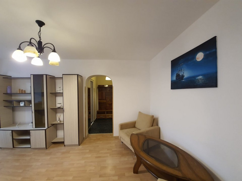 TOMIS II SPITALUL JUDETEAN Apartament cu 2 camere centrala gaze etaj 3