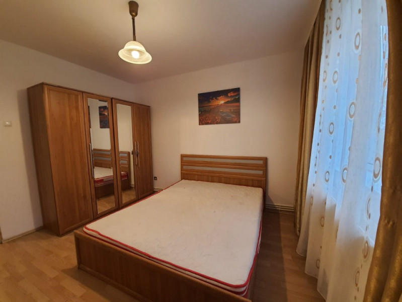 TOMIS II SPITALUL JUDETEAN Apartament cu 2 camere centrala gaze etaj 3